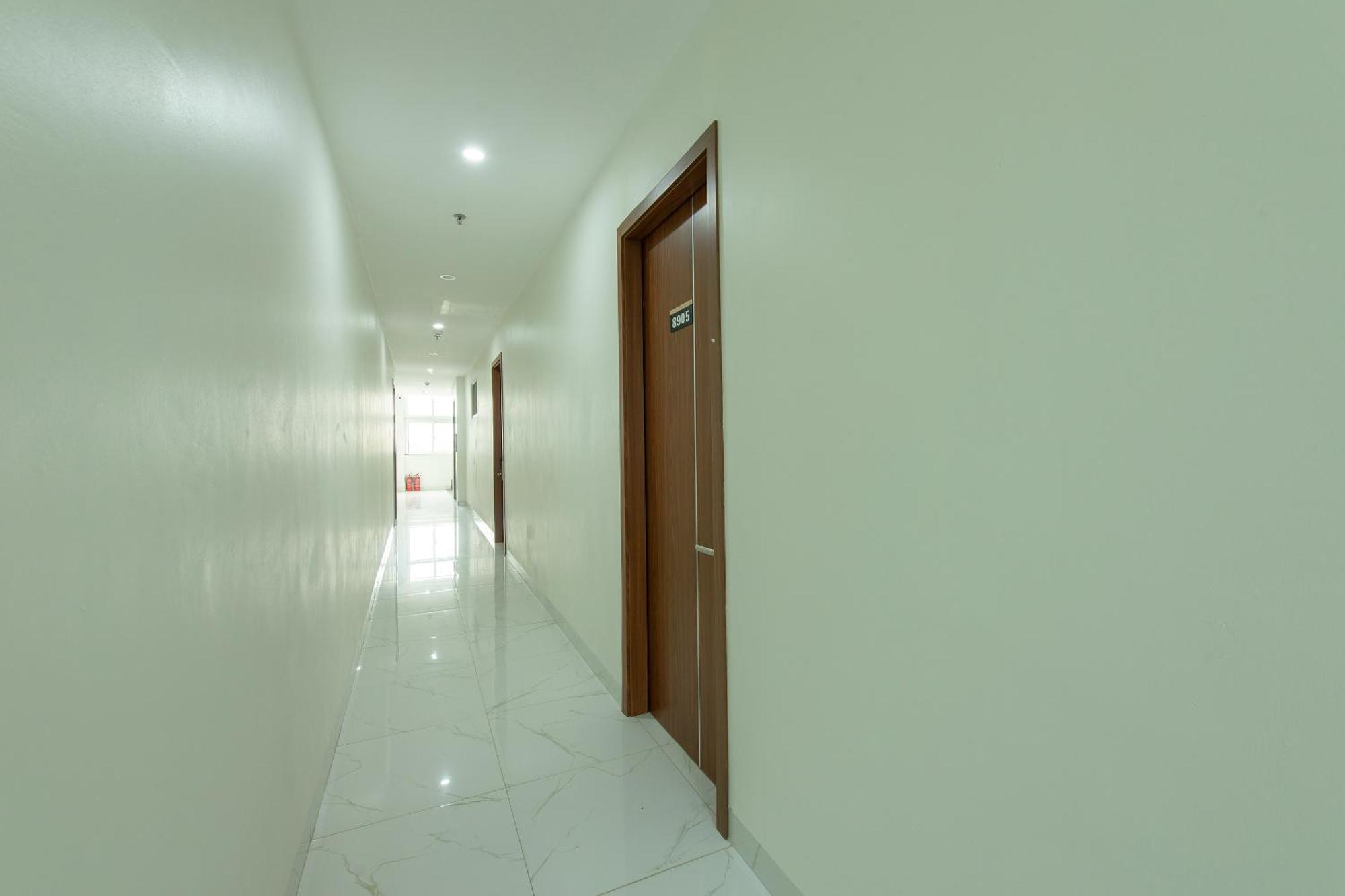 Capital O 417 Truong Son Hotel Ханой Экстерьер фото